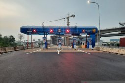 Jasa Marga alihkan  lalu lintas kendaraan dari MM2100 menuju Jakarta di GT Cibitung 7