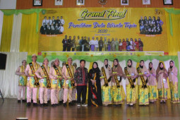 Malam Grand Final Duta Wisata Tapin meria