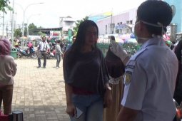 PT KAI sosialisasikan kebersihan lingkungan stasiun  cegah penyebaran corona