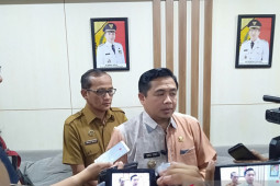 Wali Kota Banjarmasin melarang pejabat ke luar daerah