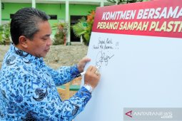 Wali kota luncurkan program sekolah bebas sampah plastik