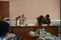Bupati Faida tegaskan belum ada pasien positif COVID-19 di Jember