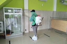 ACT Madiun lakukan penyemprotan disinfektan sejumlah masjid