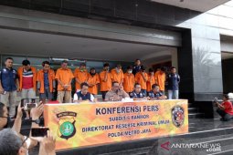 Tiga pelaku pencuri motor berusia belasan tahun diringkus polisi