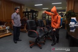 Satgas Penanganan COVID-19 disinfektan Kantor Gubernur Babel