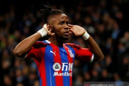Wilfried Zaha tawarkan akomodasi gratis untuk para petugas kesehatan