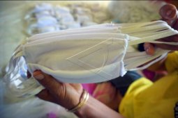 Ratusan dus masker di rumah sakit hilang dicuri