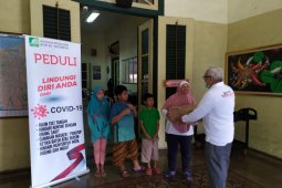 Aprobi distribusikan 13.500 multivitamin ke panti asuhan cegah COVID-19