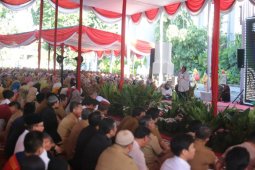 Pemkot Surabaya diminta sesuaikan jam kerja ASN