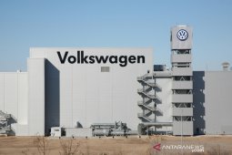 Pabrik VW mulai berproduksi lagi di beberapa negara