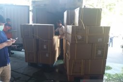 Pemerintah segera distribusikan 105.000 APD ke rumah sakit rujukan se-Indonesia