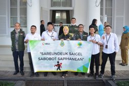 Cegah COVID-19, MUJ serahkan bantuan dana ke Jabar Bergerak