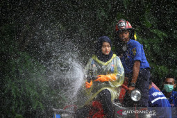 Penyemprotan Disinfektan di Banjarmasin