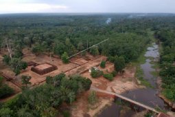 Obyek wisata Candi Muarajambi ditutup sementara