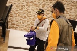 Tangani COVID-19, Pemkot Tangsel perbanyak alat penyemprot disinfektan