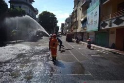 Pemkab Klungkung semprotkan 40.000 liter disinfektan