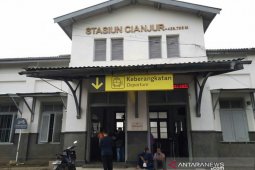 Pemeriksaan kesehatan calon penumpang ditingkatkan PT KAI