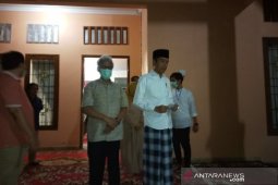 Ibunda Jokowi akan dimakamkan di pemakaman keluarga di Karanganyar