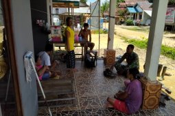 Gelar komsos agar warga ketahui perkembangan saat ini