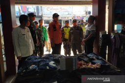 Pusat keramaian Kota Tasikmalaya disemprot disinfektan