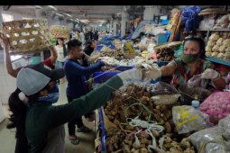 Pasar Badung mulai sistem belanja online