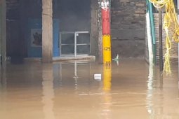 Banjir luapan Kali Ciliwung rendam rumah warga Kebon Pala
