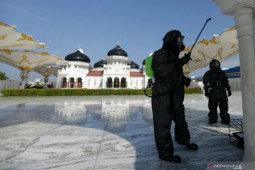 Warga Aceh perantauan kirim dua ton disinfektan ke kampung halaman