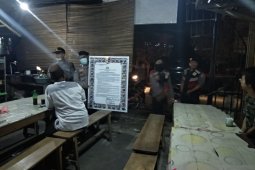 Cegah penyebaran COVID-19, Polres Bangka Barat gencarkan patroli malam