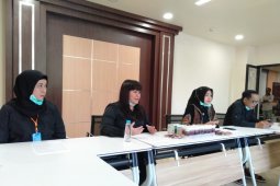 Cegah Penyebaran COVID-19, Legislator Surabaya bentuk Gerakan Baju Hitam