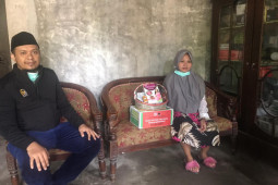 Anggota DPR RI Mufti Anam donasikan gaji untuk nutrisi ibu hamil