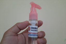 Universitas Jambi bikin 1.500 botol handsanitizer