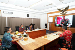 Cegah sebaran COVID-19, Banyuwangi batasi jam operasional pusat perbelanjaan