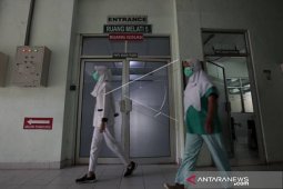 Satu pasien positif COVID-19 meninggal