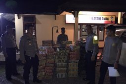Polres Tanjabbar tangkap warga Riau pembawa unggas dilindungi