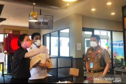 Pemkot Makassar imbau pengusaha kuliner pakai sistem pesan dan bawa pulang