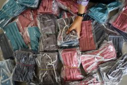 ODP HSS menurun, IBI bagikan masker kain gratis