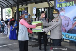 Kapolda Kalsel menjamin kelancaran distribusi bahan pokok