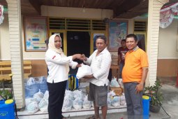 Desa di Gorontalo Utara sebar bantuan ke warga terdampak COVID-19