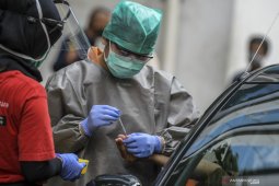 Dinkes Sekadau : hasil rapid test tenaga kesehatan non reaktif COVID-19