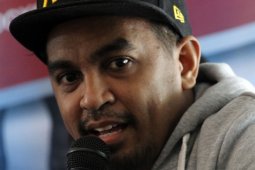 "Rest in Peace" iringi kepergian musisi Glenn Fredly lewat dunia maya