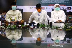 Kiai Sepuh-Forkopimda Jatim adakan "istighatsah daring" doakan COVID-19 berakhir
