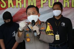 Polisi Tangerang tembak kaki dua pengganjal mesin ATM yang  kuras uang nasabah