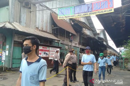 Polsekta Banjarmasin Barat sosialisasi tertib "Physikal Distancing" di kawasan industri