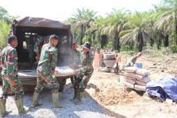 Material semen kembali dipasok Satgas TMMD