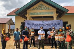 FK BUMN Aceh salurkan bantuan sembako untuk masyarakat terdampak COVID-19