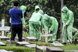 Pemerintah minta masyarakat tidak tolak jenazah COVID-19
