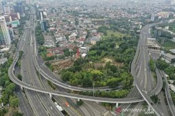 Pergub PSBB diterbitkan hingga kapal perang terbakar