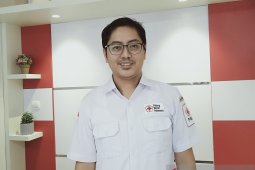dr Aulia Ramadhan Supit, asyik menggeluti dunia donor darah