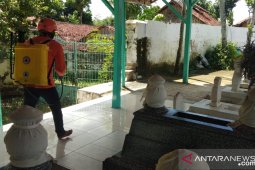 Dinkes Pamekasan lacak warga yang kontak dengan pasien positif COVID-19