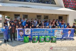 Antisipasi COVID-19,KNPI Tapsel gencar bagikan masker
